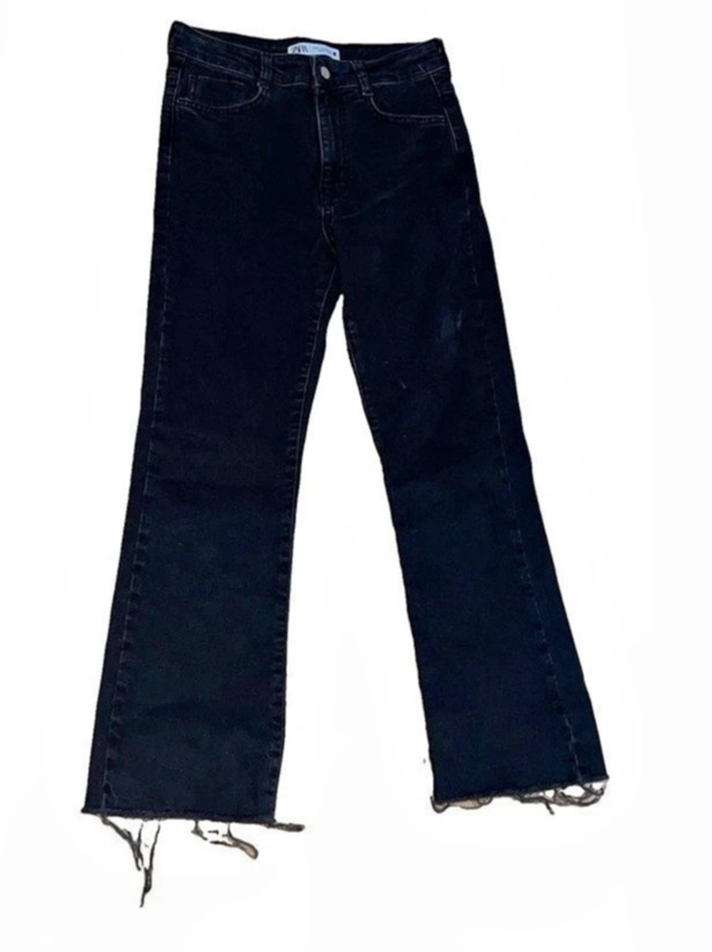 Zara raw-hem cropped flare or slim straight-leg Black denim jeans. Size 4 US